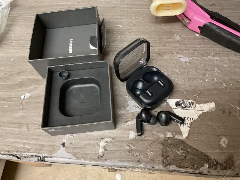 Photo 1 of Samsung Galaxy Buds 4 Pro (2026) AI True Wireless Bluetooth Earbuds, Hi-Res Audio, 2-Way Speaker, ANC 2.0, Optimized Comfort, IP57, Live Translation, Black [US Version, 2 Yr Warranty]