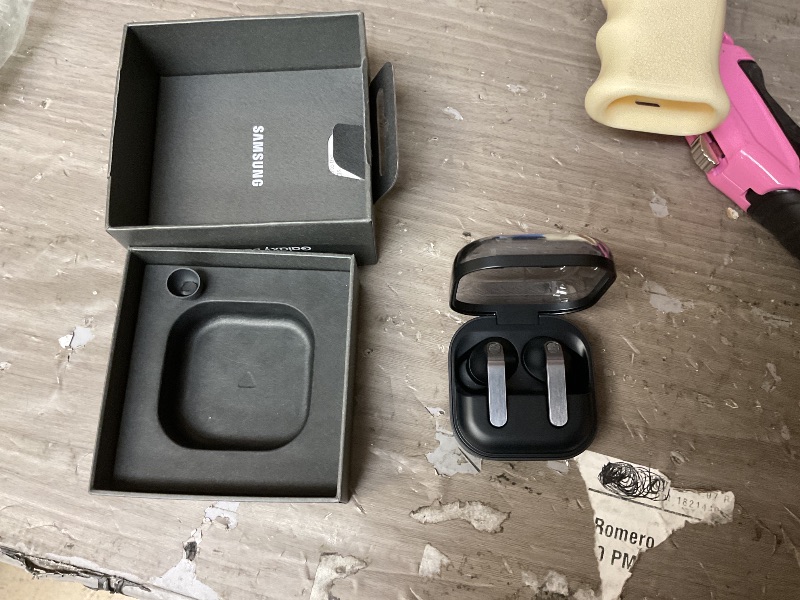 Photo 1 of Samsung Galaxy Buds 4 Pro (2026) AI True Wireless Bluetooth Earbuds, Hi-Res Audio, 2-Way Speaker, ANC 2.0, Optimized Comfort, IP57, Live Translation, Black [US Version, 2 Yr Warranty]