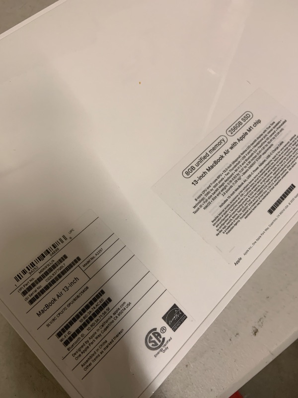Photo 1 of 2020 Apple MacBook Air Laptop: Apple M1 Chip, 13” Retina Display, 8GB RAM, 256GB SSD Storage, Backlit Keyboard, FaceTime HD Camera, Touch ID. Works with iPhone/iPad; Silver