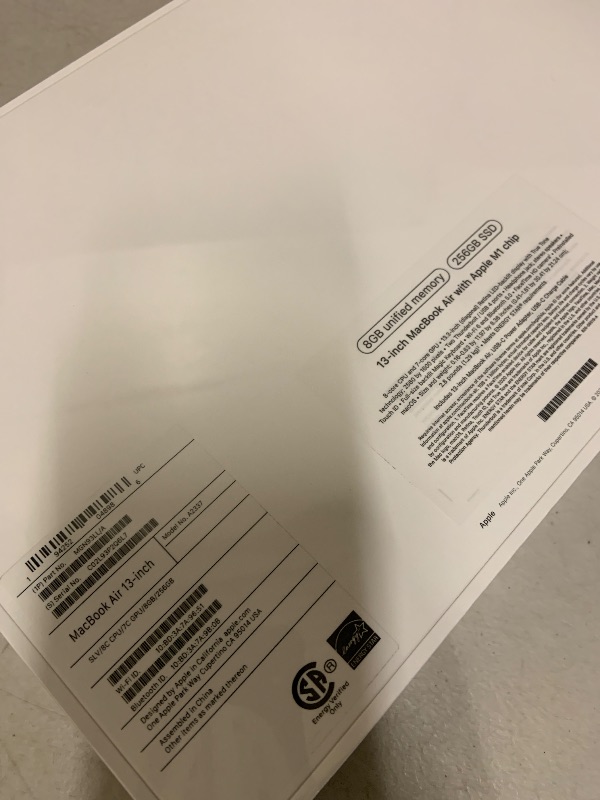 Photo 1 of 2020 Apple MacBook Air Laptop: Apple M1 Chip, 13” Retina Display, 8GB RAM, 256GB SSD Storage, Backlit Keyboard, FaceTime HD Camera, Touch ID. Works with iPhone/iPad; Silver