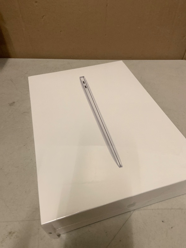 Photo 1 of 2020 Apple MacBook Air Laptop: Apple M1 Chip, 13” Retina Display, 8GB RAM, 256GB SSD Storage, Backlit Keyboard, FaceTime HD Camera, Touch ID. Works with iPhone/iPad; Silver