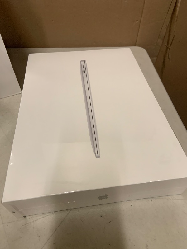 Photo 1 of 2020 Apple MacBook Air Laptop: Apple M1 Chip, 13” Retina Display, 8GB RAM, 256GB SSD Storage, Backlit Keyboard, FaceTime HD Camera, Touch ID. Works with iPhone/iPad; Silver