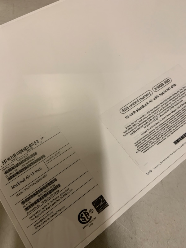 Photo 1 of 2020 Apple MacBook Air Laptop: Apple M1 Chip, 13” Retina Display, 8GB RAM, 256GB SSD Storage, Backlit Keyboard, FaceTime HD Camera, Touch ID. Works with iPhone/iPad; Silver