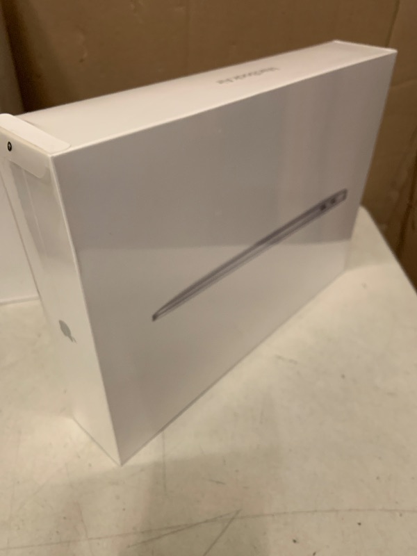 Photo 1 of 2020 Apple MacBook Air Laptop: Apple M1 Chip, 13” Retina Display, 8GB RAM, 256GB SSD Storage, Backlit Keyboard, FaceTime HD Camera, Touch ID. Works with iPhone/iPad; Silver