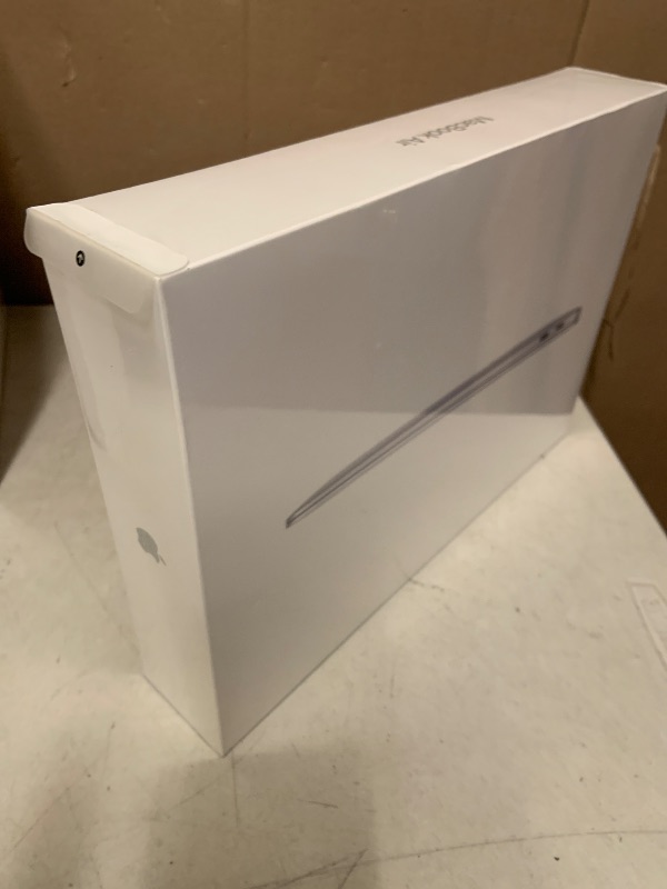 Photo 1 of 2020 Apple MacBook Air Laptop: Apple M1 Chip, 13” Retina Display, 8GB RAM, 256GB SSD Storage, Backlit Keyboard, FaceTime HD Camera, Touch ID. Works with iPhone/iPad; Silver
