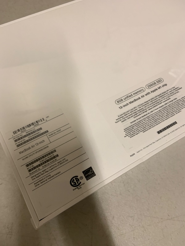 Photo 1 of 2020 Apple MacBook Air Laptop: Apple M1 Chip, 13” Retina Display, 8GB RAM, 256GB SSD Storage, Backlit Keyboard, FaceTime HD Camera, Touch ID. Works with iPhone/iPad; Silver