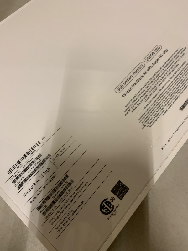 Photo 1 of 2020 Apple MacBook Air Laptop: Apple M1 Chip, 13” Retina Display, 8GB RAM, 256GB SSD Storage, Backlit Keyboard, FaceTime HD Camera, Touch ID. Works with iPhone/iPad; Silver