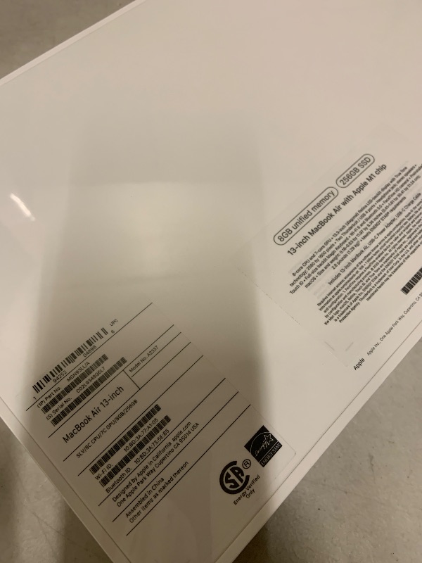 Photo 1 of 2020 Apple MacBook Air Laptop: Apple M1 Chip, 13” Retina Display, 8GB RAM, 256GB SSD Storage, Backlit Keyboard, FaceTime HD Camera, Touch ID. Works with iPhone/iPad; Silver