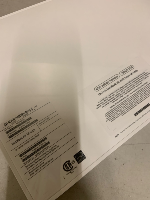 Photo 1 of 2020 Apple MacBook Air Laptop: Apple M1 Chip, 13” Retina Display, 8GB RAM, 256GB SSD Storage, Backlit Keyboard, FaceTime HD Camera, Touch ID. Works with iPhone/iPad; Silver