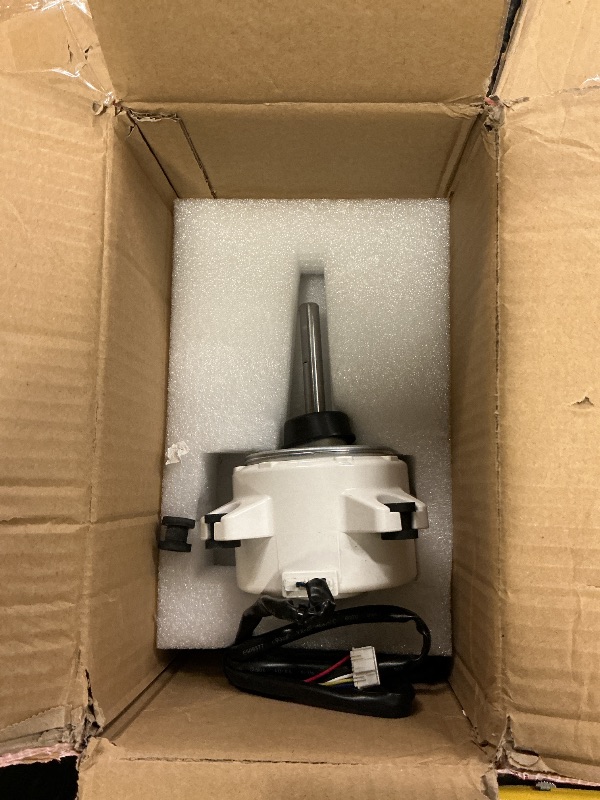 Photo 1 of 9379853019 Condenser Fan Motor Compatible with Fujitsu Mini Split AC Systems Replace 9379853002 Brushless DC Outdoor Fan Motor MFE45VVT 100W 380V OEM Replacement