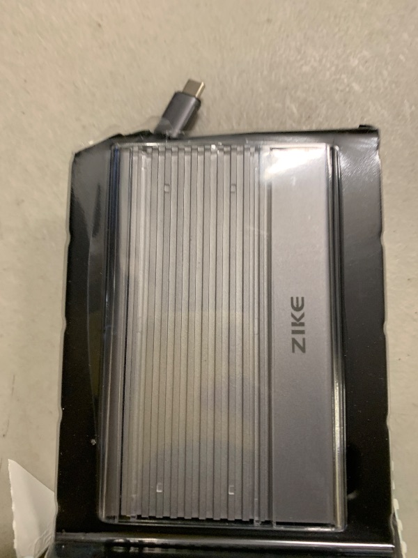 Photo 1 of ZIKE ZikeDrive Z666 40Gbps M.2 NVMe SSD Enclosure USB 4.0 up to 3811MB/s Aluminum Case, Compatible with Thunderbolt 4 M.2 M-Key 2280, USB 4 USB 3.2 Gen2/Gen1 PCI-E Gen 4x4 Tool-Free Installation