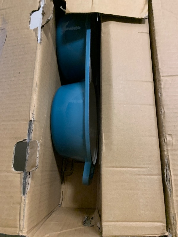 Photo 1 of **DAMAGE, SEE NOTES Dutch Oven For Sourdough Bread Baking – Enamelled Cast Iron Bread Loaf Pot – 500°F Oven Safe Non Stick Bread Pot – Double Round Loaf Space, 16.5cm Diameter, Light Blue, – by Nuovva