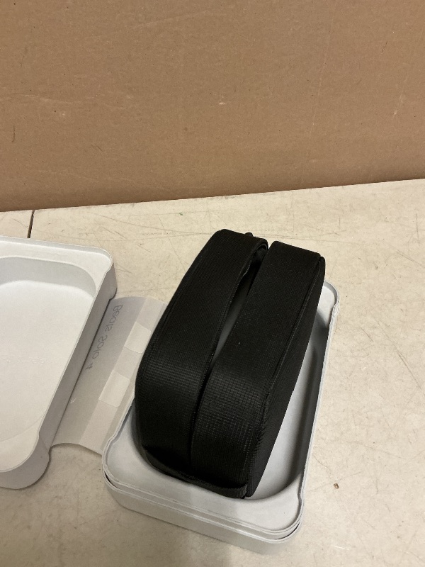 Photo 1 of Beats Solo 4 
Color BLACK 
