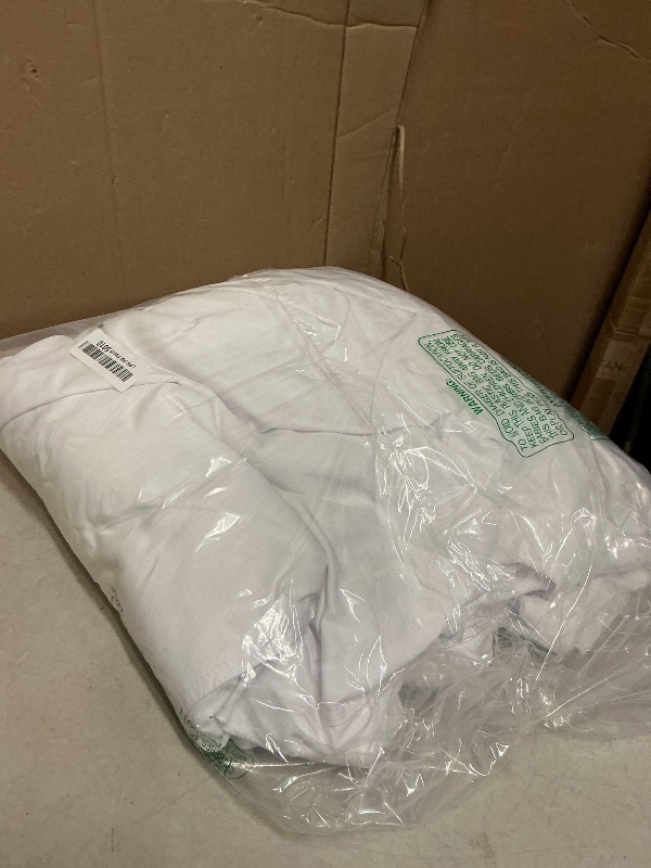 Photo 1 of Mansfield, Unisex Microfiber Terry Lined Shawl Collar Spa Bath Robe, White, 4X