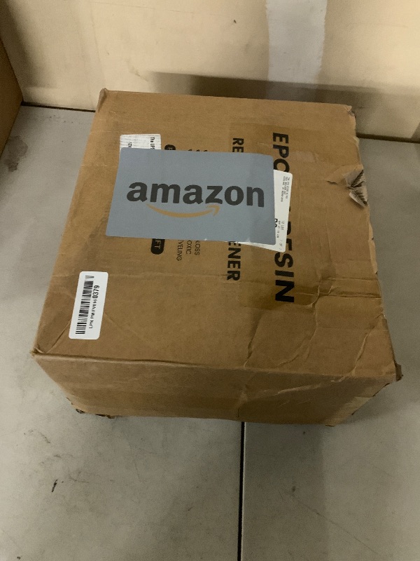 Photo 1 of 2 Gallon Crystal Clear Resin Kit,No Bubble & Not Yellowing Epoxy for Coating, Casting, Table Top,DIY, Bar Top, River Tables, Resin Art, Wood with High Gloss Finish