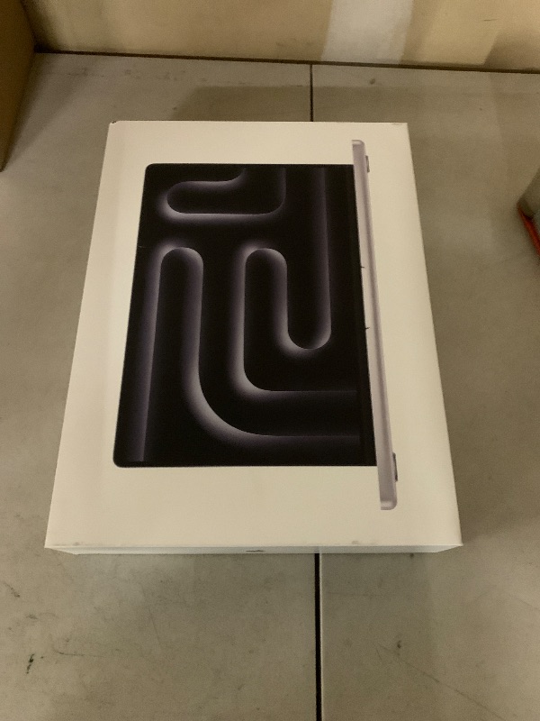 Photo 1 of Apple 2025 MacBook Pro Laptop with M5 chip with 10?core CPU and 10?core GPU: Built for Apple Intelligence, 14.2-inch Liquid Retina XDR Display, 16GB Unified Memory, 512GB SSD Storage; Silver