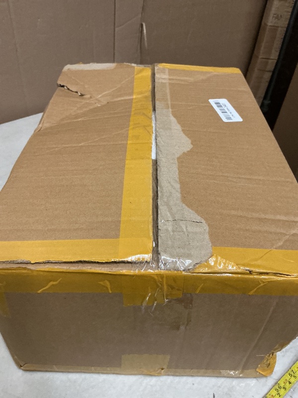 Photo 1 of 10 Pack White Round Tablecloths, 120 Inch Stain Resistant and Wrinkle Polyester Fabric Washable Table Clothes Cover for Kitchen Dining, Wedding, Reception Banquet, Birthday Party, Buffet Restaurant