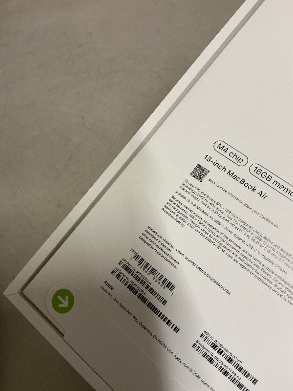 Photo 1 of Apple 2025 MacBook Air 13-inch Laptop with M4 chip: Built for Apple Intelligence, 13.6-inch Liquid Retina Display, 16GB Unified Memory, 256GB SSD Storage, 12MP Center Stage Camera, Touch ID; Silver