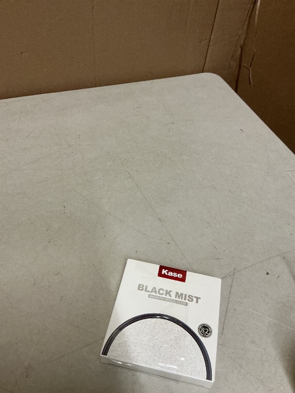 Photo 1 of Kase Wolverine 82mm Black Mist 1/8 Soft Focus Magnetic Shockproof Tempered Optical Glass Filter Incl Adapter