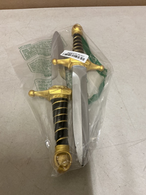 Photo 1 of Pterosauria 2pcs PU Foam Fake Dagger Weapons, Cosplay Sword Props for Play Fighting Costume Accessory Party (Gold-2PCS)