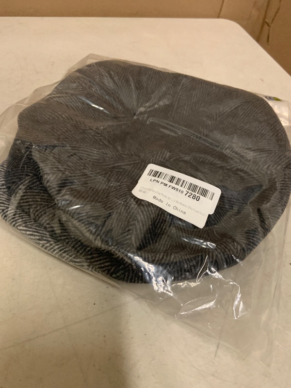 Photo 1 of 2 Pack Newsboy Cap Peaky Herringbone Baker Boy Flat Caps for Men Women (Black and Gery)