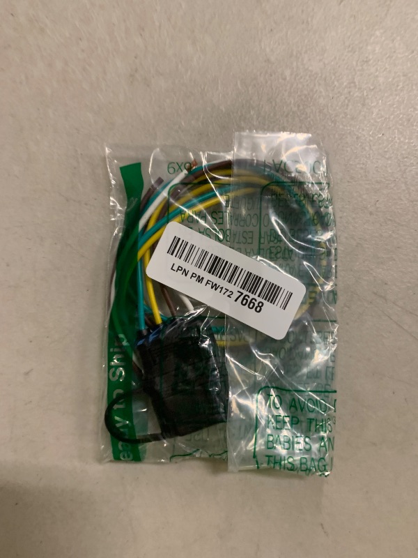 Photo 1 of 25 Inch 4-Way 4 Prong Trailer Wiring Harness Plug Male End Replacement Connector for Trailer Hitch Wire Multi-Purpose Ship Lamp Dust Cover with Trailer Side 4-Pin Trail Lamp Plug