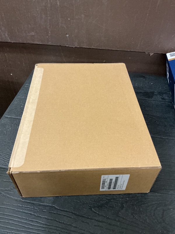 Photo 1 of 2020 Apple MacBook Air Laptop: Apple M1 Chip, 13” Retina Display, 8GB RAM, 256GB SSD Storage, Backlit Keyboard, FaceTime HD Camera, Touch ID. Works with iPhone/iPad; Silver