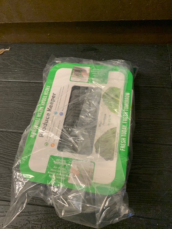 Photo 1 of ProKeeper Produce Container, 3-Quart – Stay-Fresh Vent System for Small Peppers and Tomatoes, BPA-Free