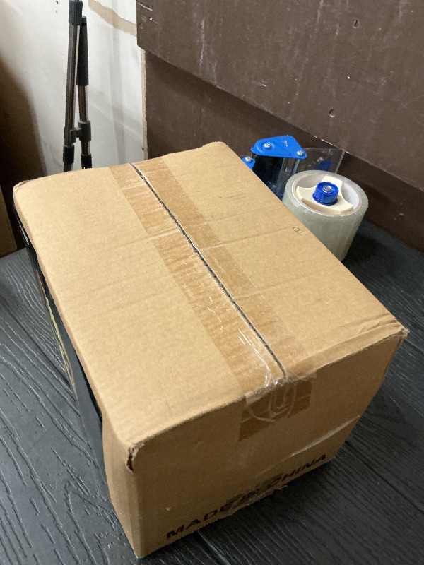 Photo 1 of 400 Plastic Silverware Set - Silver Cutlery Set - Disposable Flatware Set - 200 Forks - 100 Spoons - 100 Knives - Heavy Duty - Party Bulk