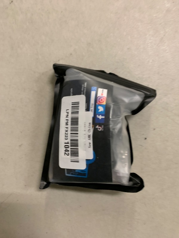 Photo 1 of 1/10 RC Crawler Accessories, Metal Automatic Winch Kit with Wireless Controller, RC Winch for TRX4 TRX6 Axial SCX10 Wrangler CC01 TF2 D90 YK4082 ZP1001 90046 90047 D110 (Black)