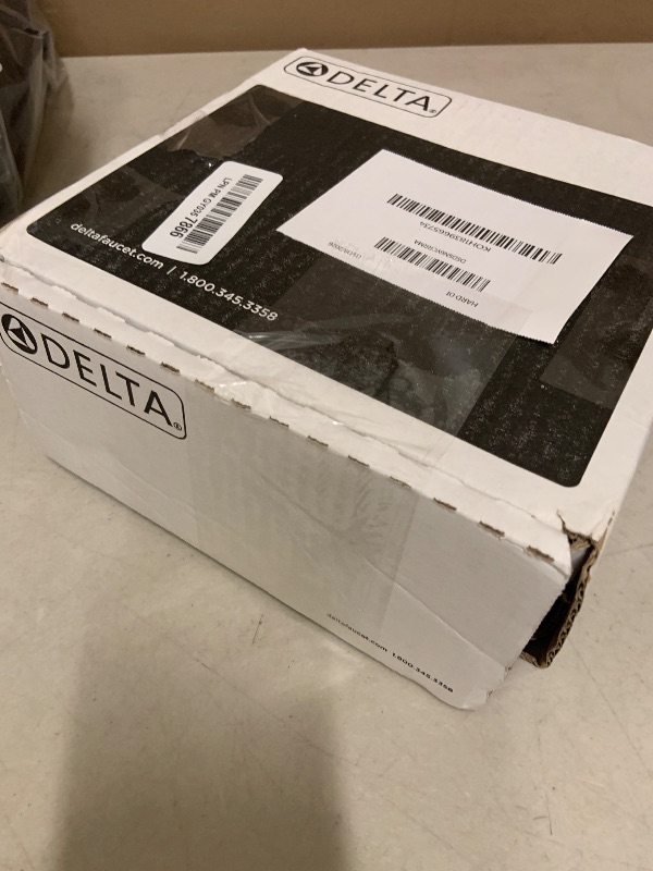 Photo 1 of DELTA FAUCET T24867-BL Angular Modern Monitor 14 Series Valve 3-Setting Integrated Shower Trim with Diverter, Matte Black