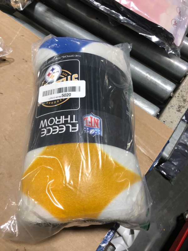 Photo 1 of Northwest NFL Pittsburgh Steelers Unisex-Adult Fleece Throw Blanket, 50" x 60", Campaign