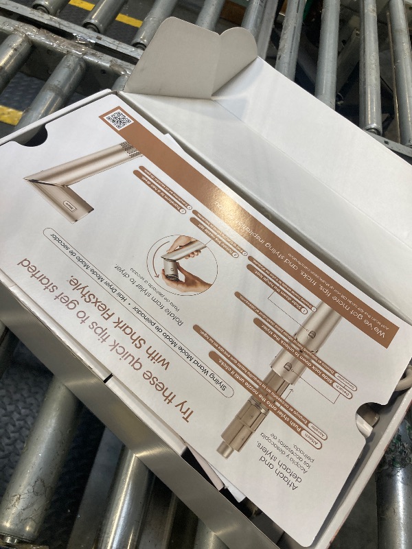 Photo 1 of *********TURNS ON PERFECTLY*******
Shark HD430REF (Refurbished) FlexStyle Air Styling & Drying System, Powerful Hair Dryer Brush & Multi-Styler with Auto-Wrap Curlers, Paddle Brush, Oval Brush, Concentrator Attachment, Stone (Renewed)