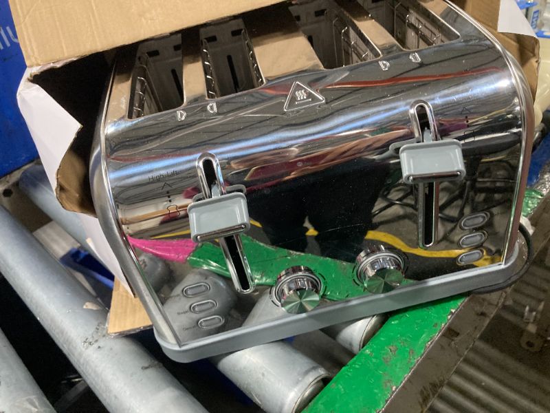 Photo 1 of **Dented**Toaster 4 Slice Retro Stainless Steel,Best Prime 4 Slice Toaster Wide Solt with 7 Shade Settings, Perfect for Waffles, Bagels and More Lainsten T-527