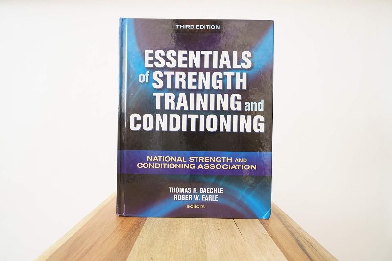 Photo 1 of [ ESSENTIALS OF STRENGTH TRAINING AND CONDITIONING: NATIONAL STRENGTH AND CONDITIONING ASSOCIATION ] BY Baechle, Thomas R ( Author ) Jun - 2008 [ Hardcover ] 
