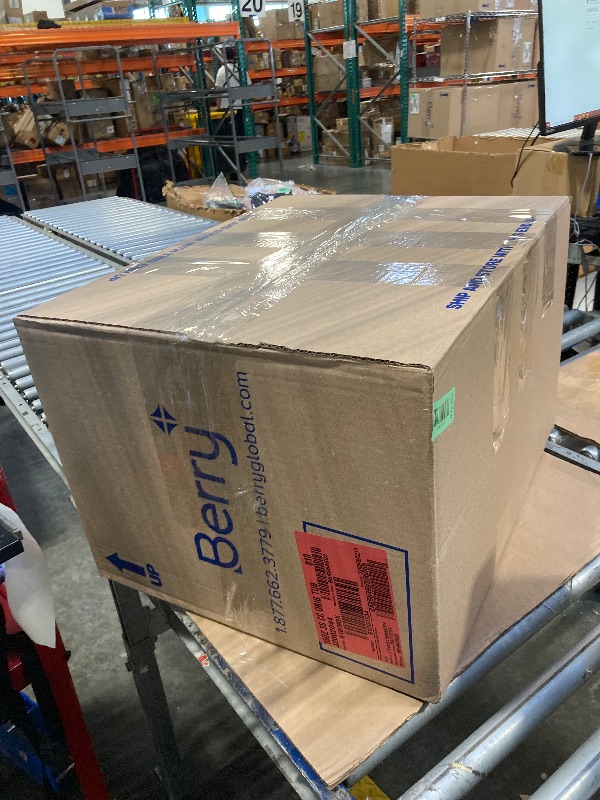 Photo 1 of *** FINAL SALE ***** BULK MIXED PET FOOD ITEMS **** 