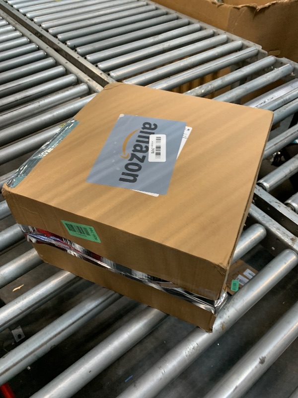 Photo 1 of **MISSING PARTS**
ZATAYE 5PCS St Patrick's Day Cauldron, 12.6", 7.68" and 5.51" Pot of Gold Set, Plastic Coins Candy Bucket Reusable Pot, Witches Cauldron for St Patrick's Day Decorations Irish Lucky Festival Supplies