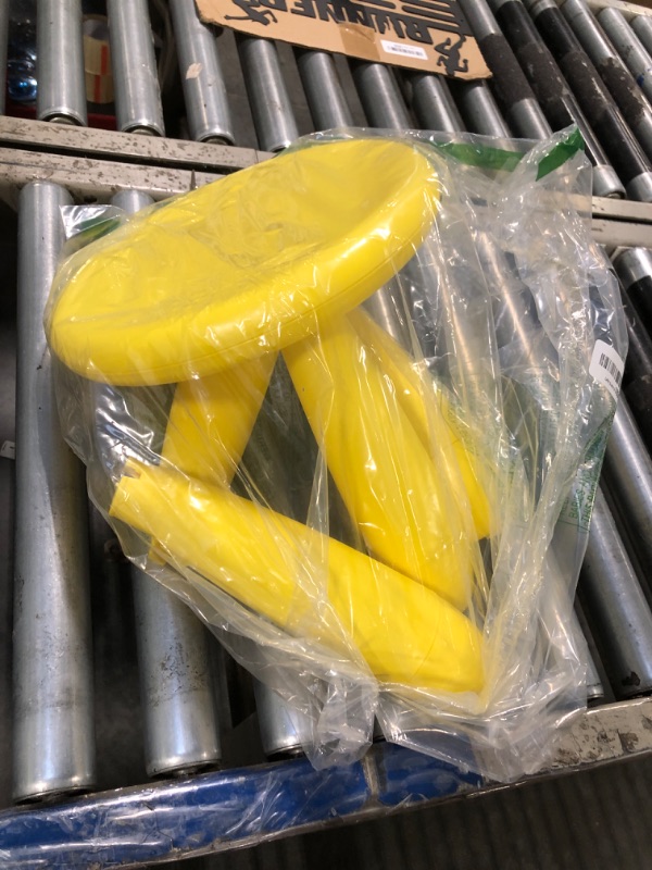 Photo 1 of (Yellow) Soerreo Kids Step Stool, Kindergarten Study Stools, Lightweight Footstools are Sturdy and Durable, Very Suitable for Use in The Kitchen, Bathroom and Bedroom (Yellow)