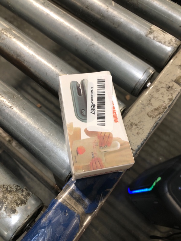 Photo 1 of **NO CHARGER CABLE**Portable double function bag sealer, can cut, can heat seal, suitable for snack candy and other food plastic bag sealing and repeated sealing, with USB charging cable