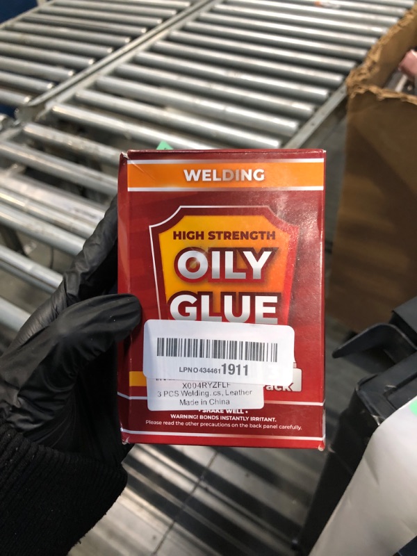 Photo 1 of *** 2 PCS *** 3 PCS Welding High-Strength Oily Glue, 2025 Upgraded Welding Super Glue Gel Instant Adhesive Powerful Universal Glue for Metal, Plastic, Wood, Glass, Ceramics, Leather