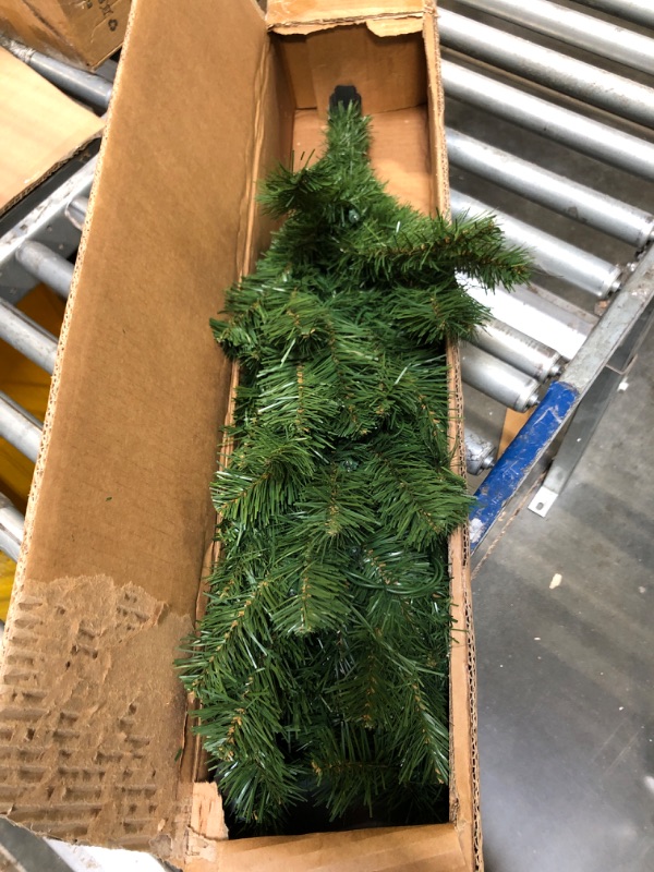 Photo 1 of ** no stand**
National Tree Company 3 ft Pre-Lit Kincaid Spruce Mini Artificial Christmas Tree, 100 Clear Lights, 113 Tips, Includes Stand, Green