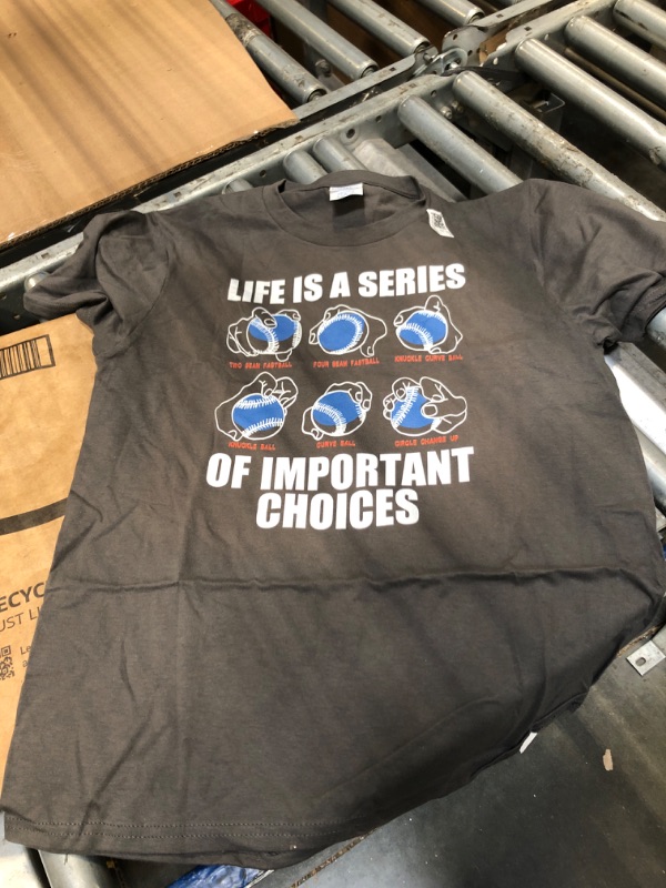 Photo 1 of  KIDS T SHIRT LARGE