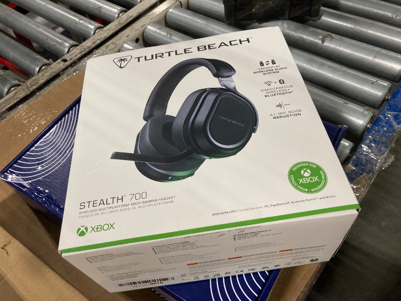 Photo 1 of **ERROR WITH RIGHT SIDE** Turtle Beach Stealth 700 Gen 3 Wireless Multiplatform Amplified Gaming Headset for Xbox Series X|S, Xbox One, PC, PS5, Mobile – 60mm Drivers, AI Noise-Cancelling Mic, Bluetooth, 80-Hr Battery – Black