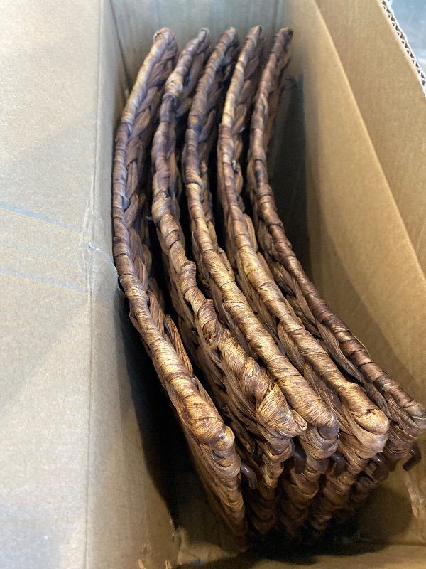 Photo 1 of *USED*
5-Piece Rattan Christmas Tree Collar - 26" Rustic Farmhouse Tree Skirt- Xmas Tree Base Cover for Christmas Decoration- Woven Holiday Tree Ring Accessory for Home, Living Room (Brown, 26 in)