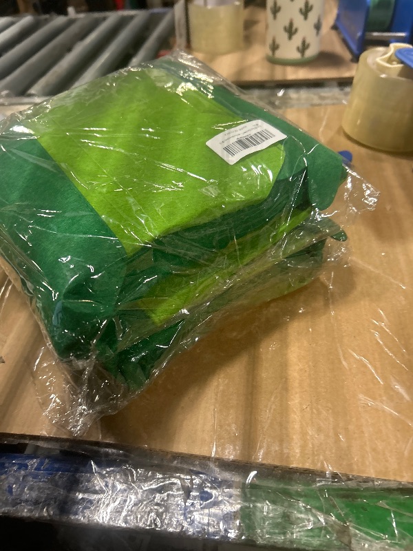 Photo 1 of *****2 PACK****
DIY Felt Christmas Tree Set, 3.2 Ft Felt Christmas Tree with 32 Ornaments, Hanging Ornaments DIY Tree Set Xmas Decorations, Montessori Xmas Tree