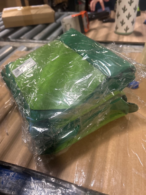 Photo 1 of ****2 PACK***
DIY Felt Christmas Tree Set, 3.2 Ft Felt Christmas Tree with 32 Ornaments, Hanging Ornaments DIY Tree Set Xmas Decorations, Montessori Xmas Tree