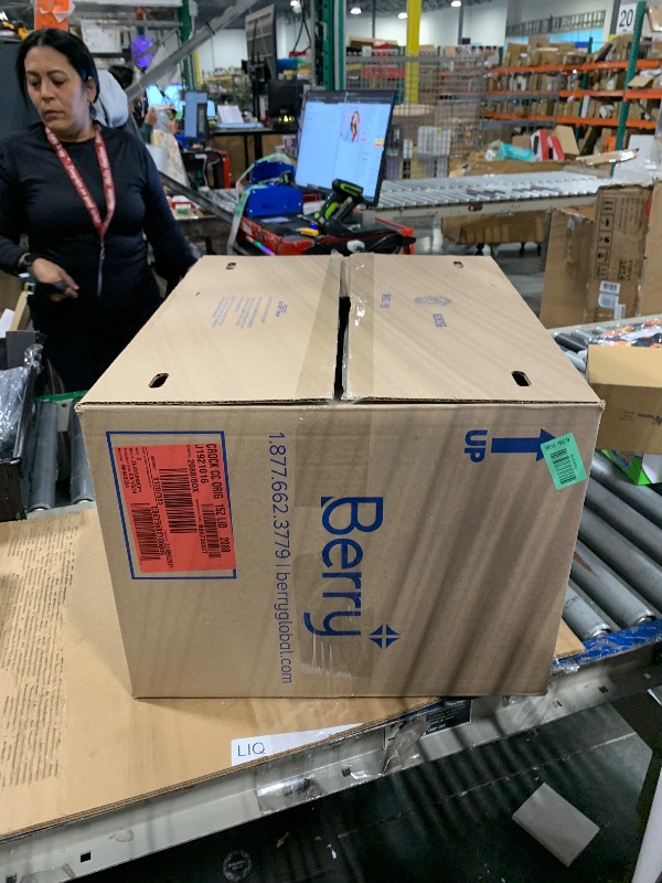 Photo 1 of ***AS IF/ FINAL SALE/ NO RETURNS***
BUNDLE BOX OF MIXED