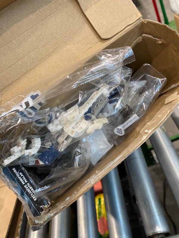 Photo 1 of *MISSING PARTS UNKNOWN*
LEGO Star Wars R2-D2 Building Toy Set - Play or Display Star Wars Toy for Boys & Girls, Ages 10+ - Gift Ideas for Kids & Fans - Includes 25th Anniversary Darth Malak Minifigure - 75379