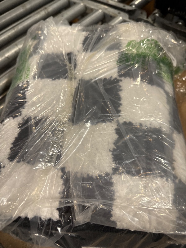 Photo 1 of ** SIMILAR IMAGE UNKNOWN SIZE OR BRAND***Uphome Bathroom Rug Runner, White Cute Long Bathroom Rug with Blue Irregular Shaped Absorbent Non Slip, 18x47 Machine Washable Soft Shaggy Microfiber Bath Mat for Floor, Tub, Shower