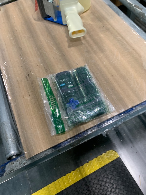 Photo 1 of ?Pack of 2? Replacement Remote for Roku Box,for Roku Express,for Roku Premiere,for Roku Player,for Roku1/2/3/4,(NOT for Stick and TV or Game)